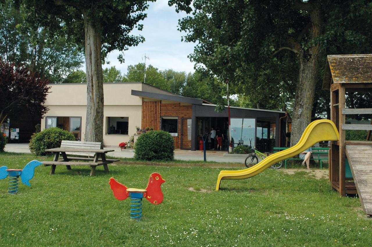 Camping Listro Кастильоне-дель-Лаго Экстерьер фото